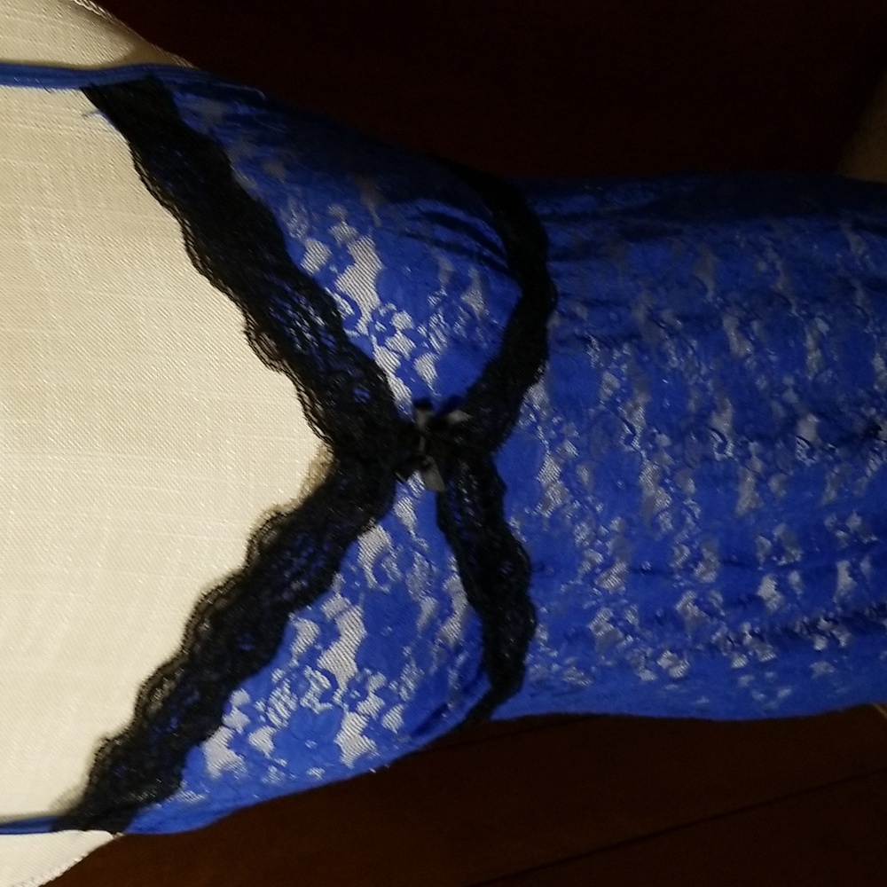 Ladies nighty.  Large - Picture 4 of 6